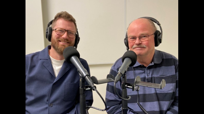 Mathias Tegnér, riksdagsledamot, och Tommy Hansson