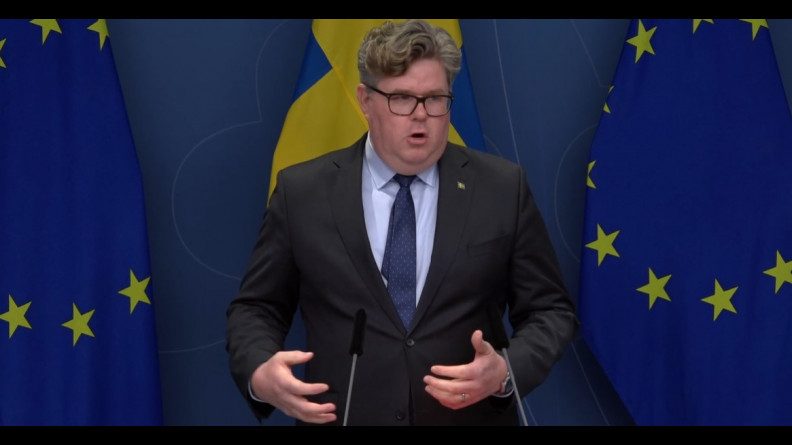 Gunnar Strömmer justitieminister pressträff 2 nov 2022
