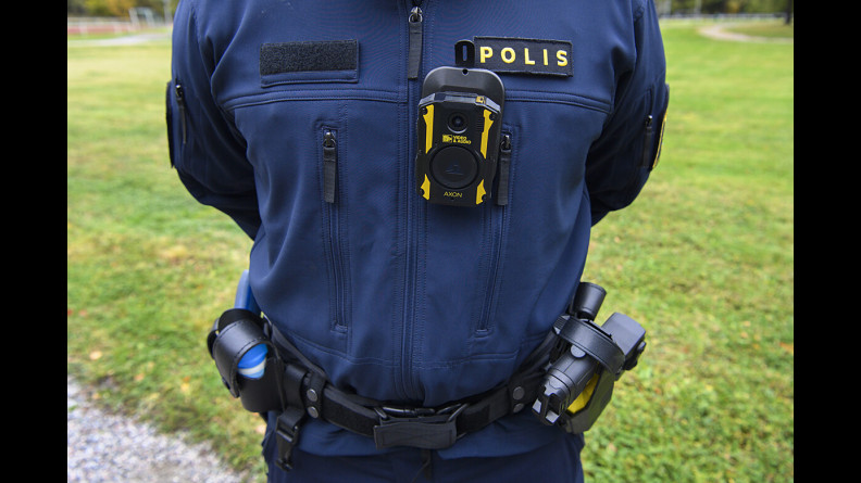 elchockvapen OBS bild polisen tagen vid utbildning.jpg