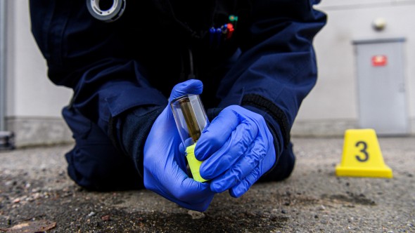 Kriminalteknik hylsa Bild: Polisen